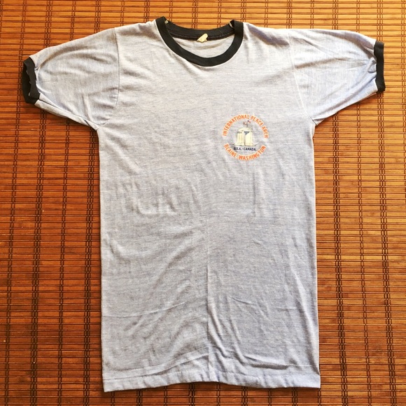 LONDON RINGER RETRO FUNNY TSHIRT